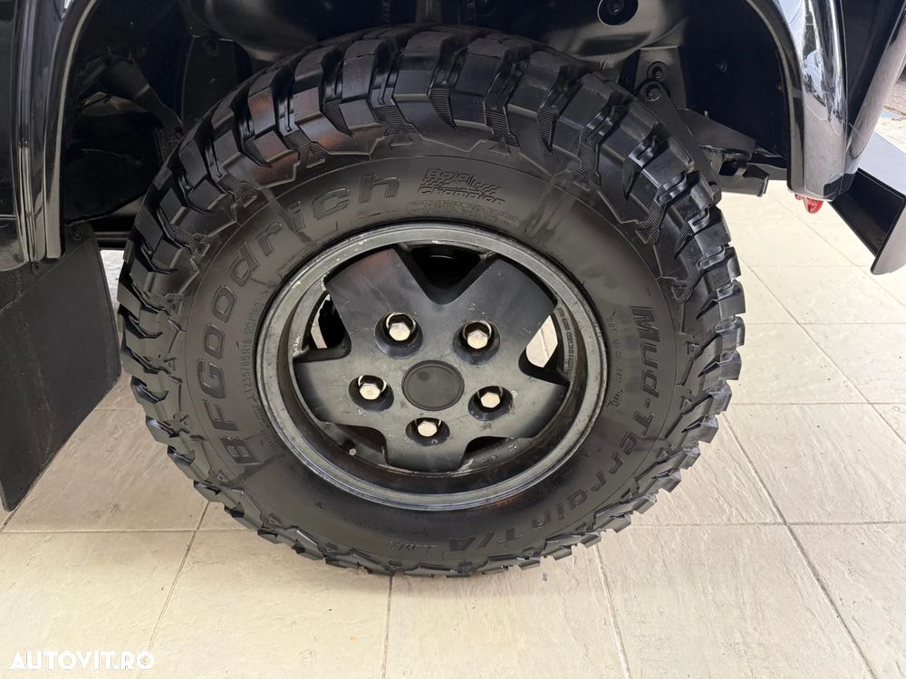 Land Rover Defender 90 2.4TD S/TOP - 7