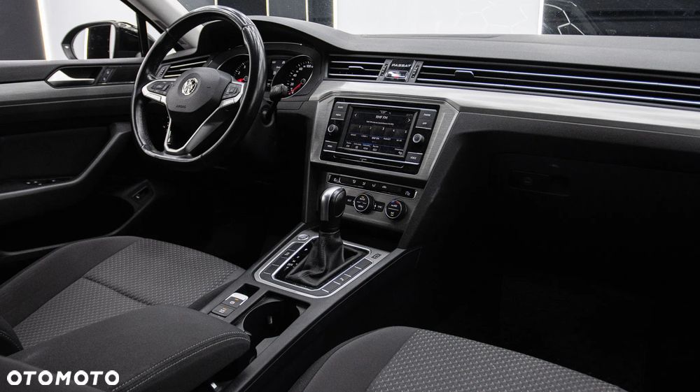 Volkswagen Passat 1.5 TSI EVO Essence DSG - 10