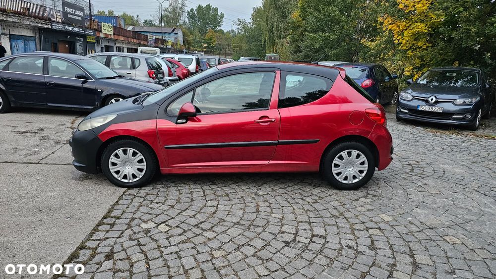 Peugeot 207 1.6 HDi 16V Trendy - 13