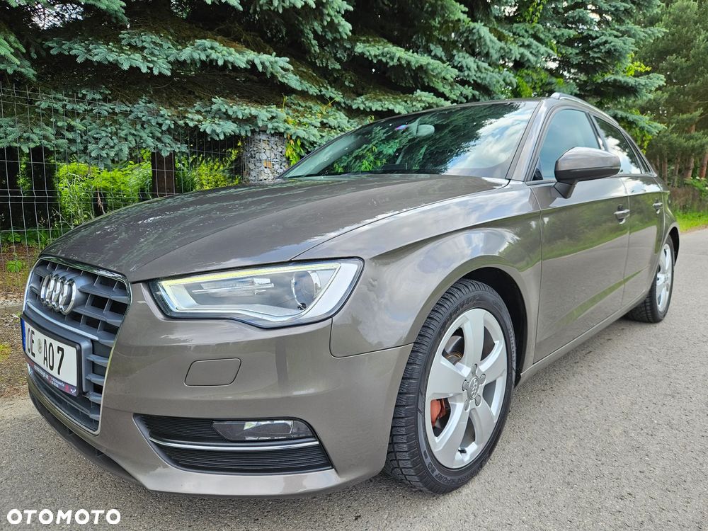 Audi A3 Sportback 2.0 TDI Attraction - 2
