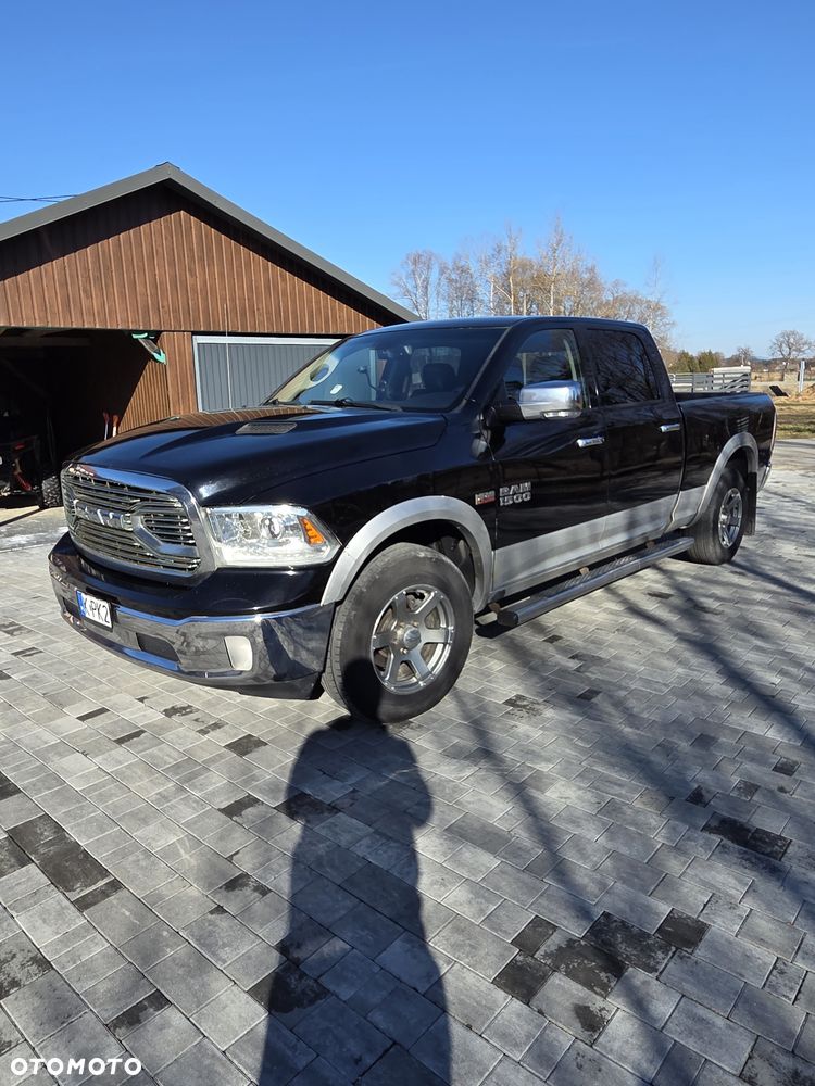 Dodge RAM - 8