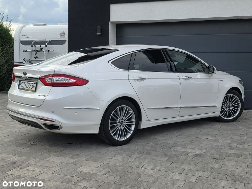 Ford Mondeo 2.0 Hybrid Vignale - 33