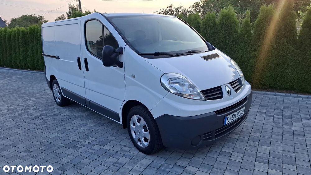 Renault Trafic - 9
