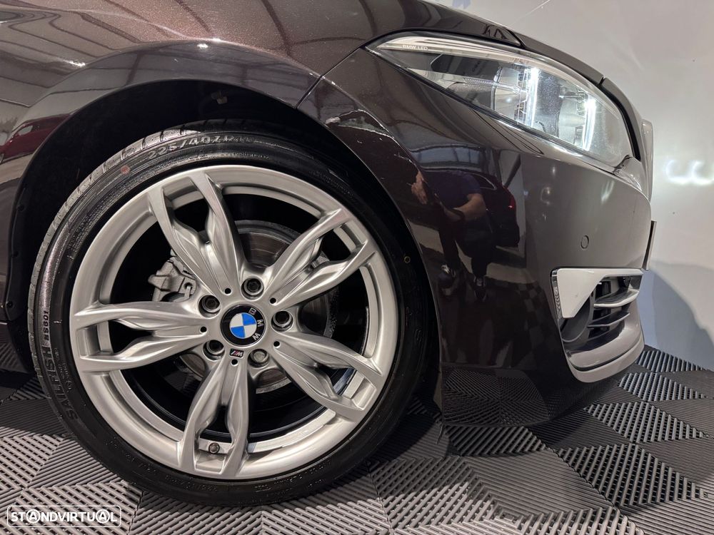 BMW 218 i Cabrio Line Luxury Auto - 57