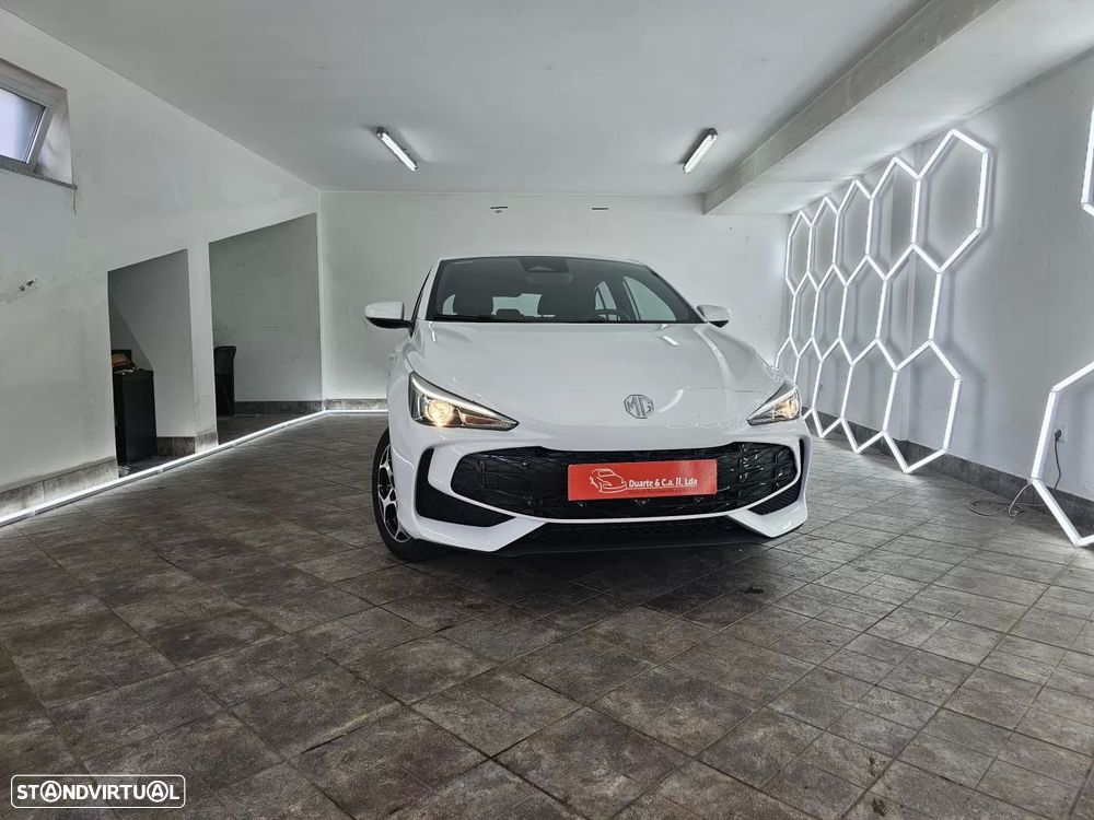 MG MG3 1.5 L Hybrid+ Comfort - 2