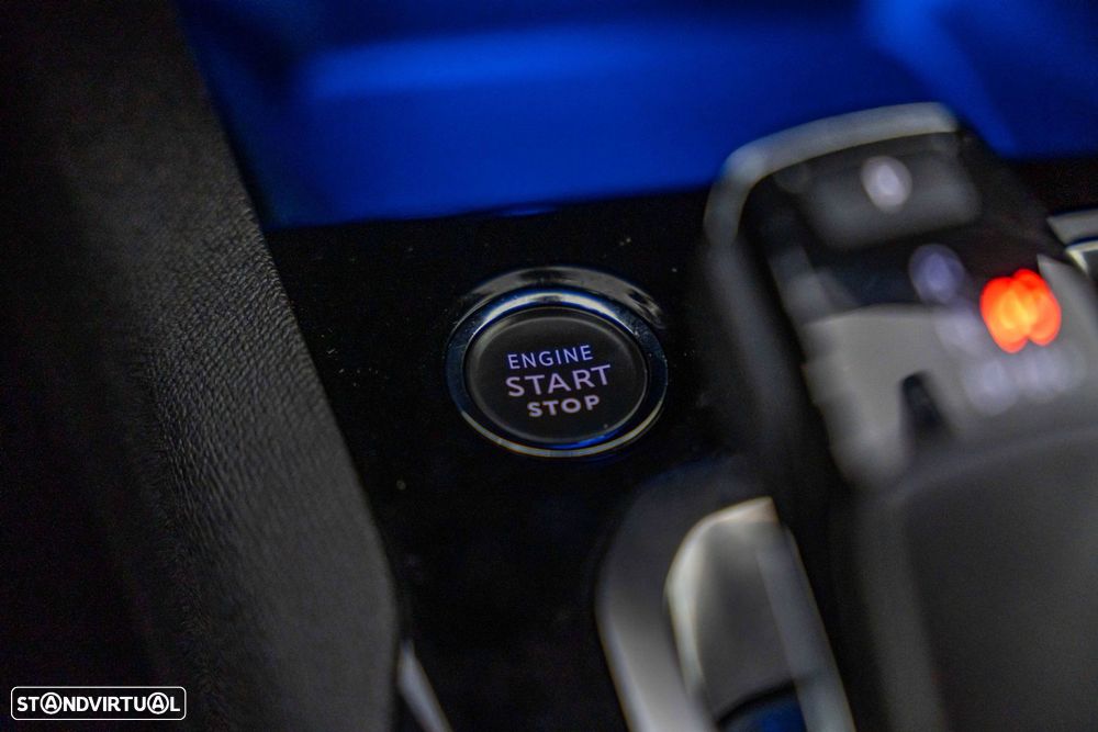 Peugeot 3008 1.6 Hybrid4 GT e-EAT8 - 30