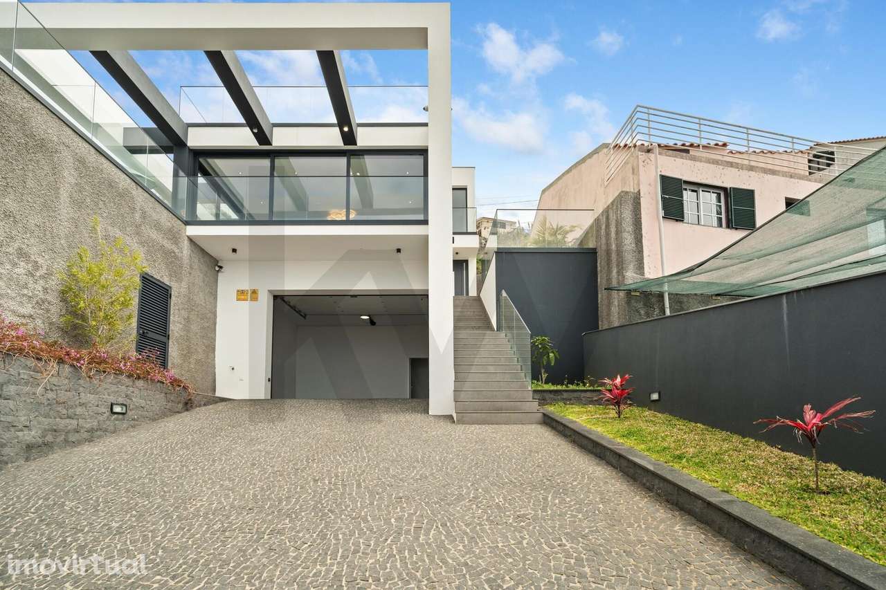 Moradia T3 Contemporânea com Piscina e uma Vista Mar Superba na Ribeir - Grande imagem: 3/53