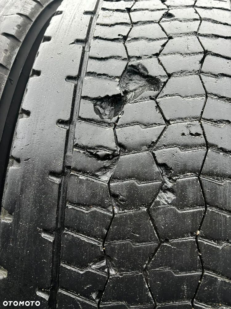 Opony ciężarowe Bridgestone Ecopia H-Drive001 - 315/70R22,5 - 5