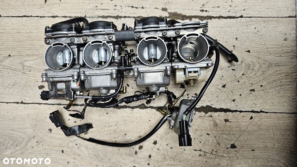 Gaźnik gaźniki Kawasaki ZR-7 - 9