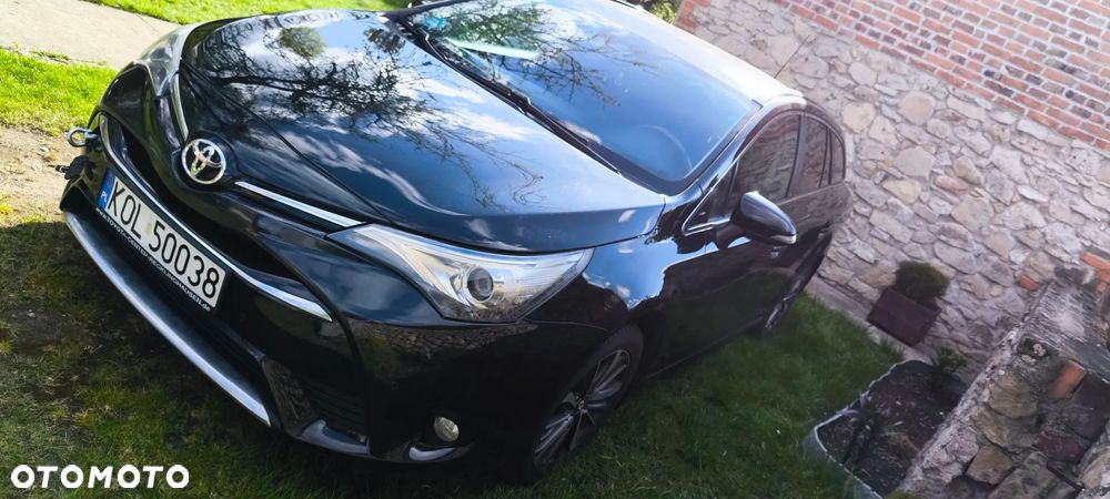 Toyota Avensis 2.0 D-4D Premium - 6