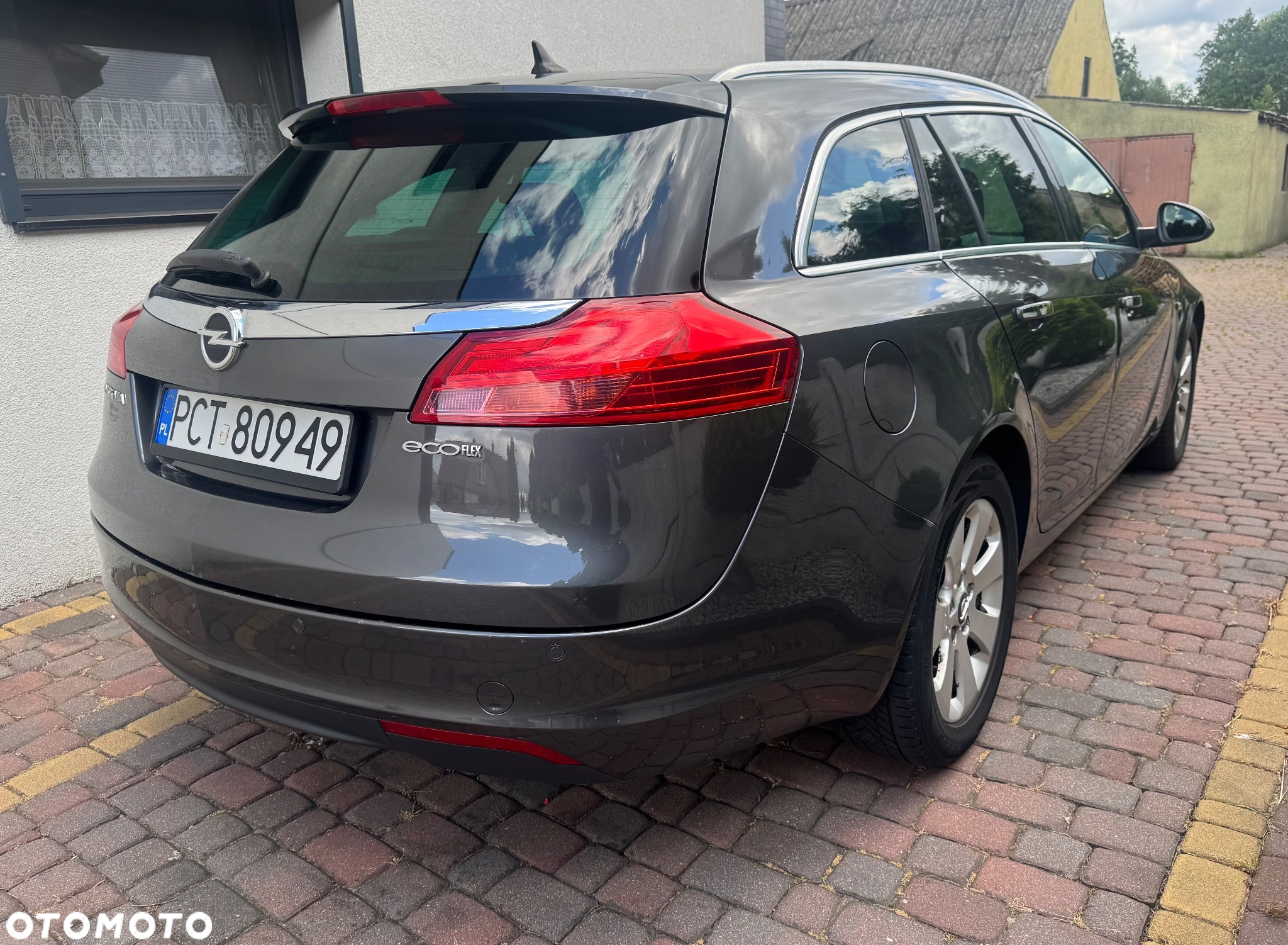 Opel Insignia 2.0 CDTI Sports Tourer - 4