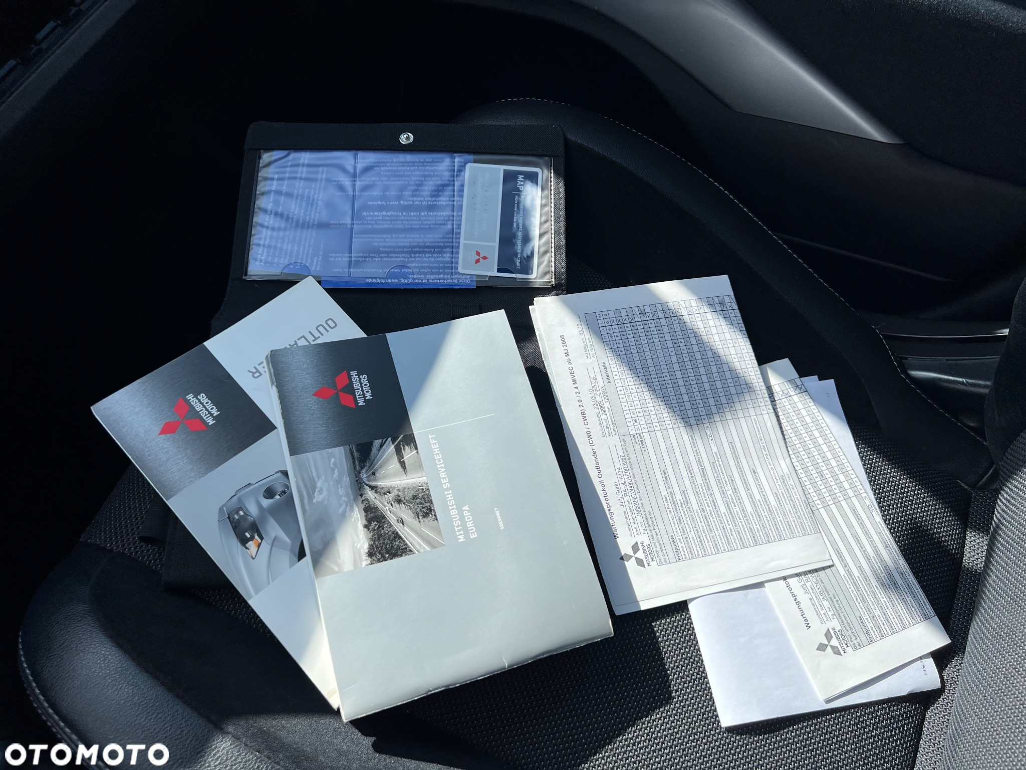 Mitsubishi Outlander 2.0 2WD Invite - 24