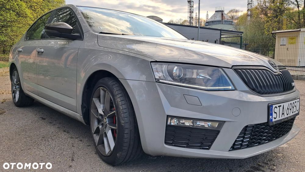 Skoda Octavia 2.0 TDI RS DSG - 1