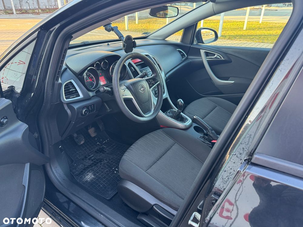 Opel Astra - 4