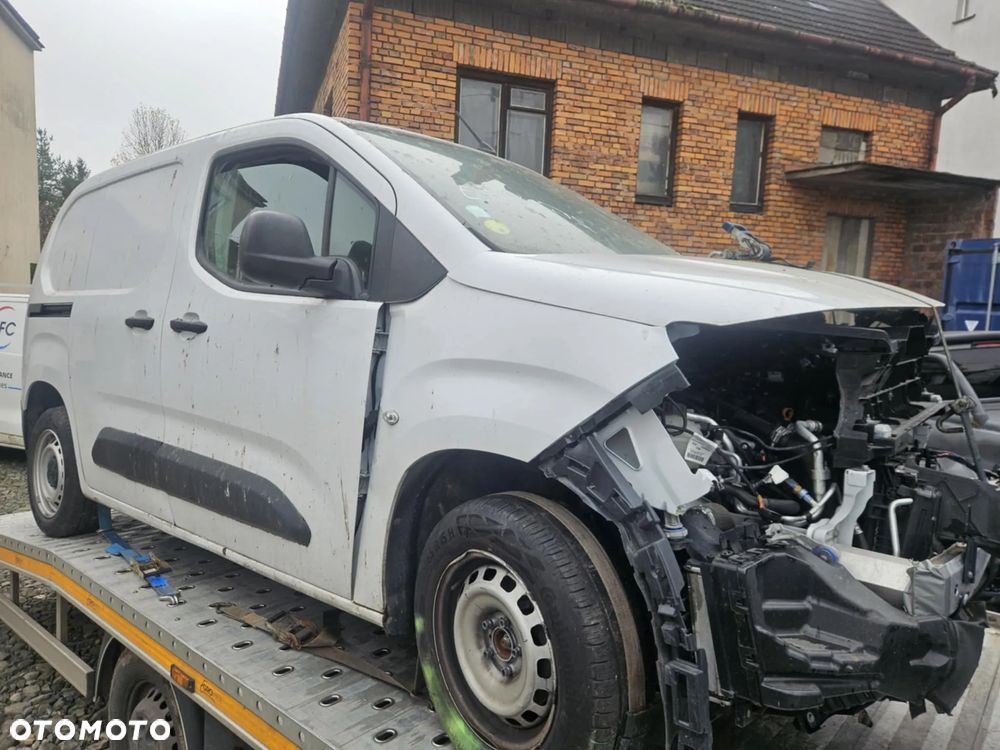 Peugeot PARTNER 1.5 diesel  BERLINGO - 7