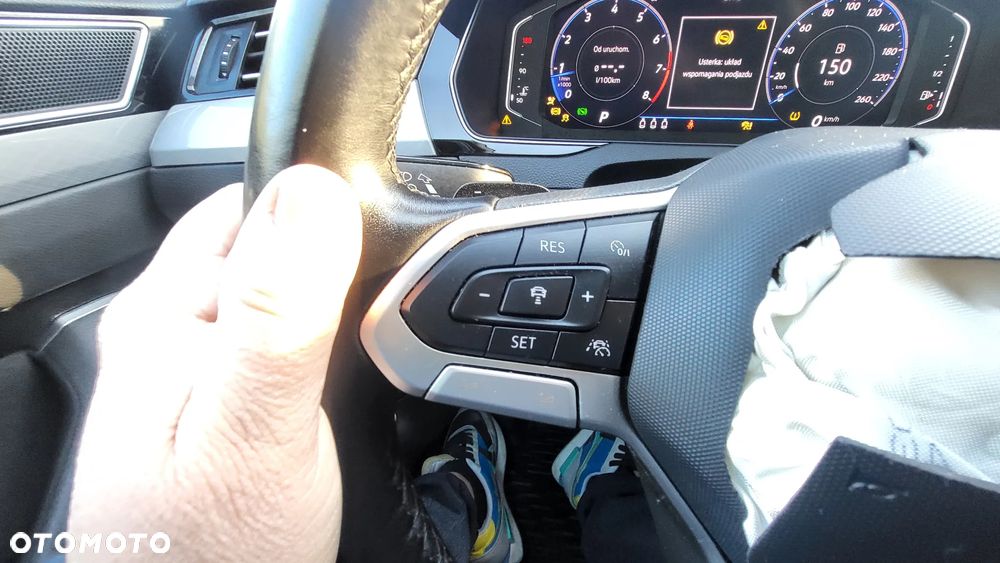 Volkswagen Passat 1.5 TSI EVO Business DSG - 25