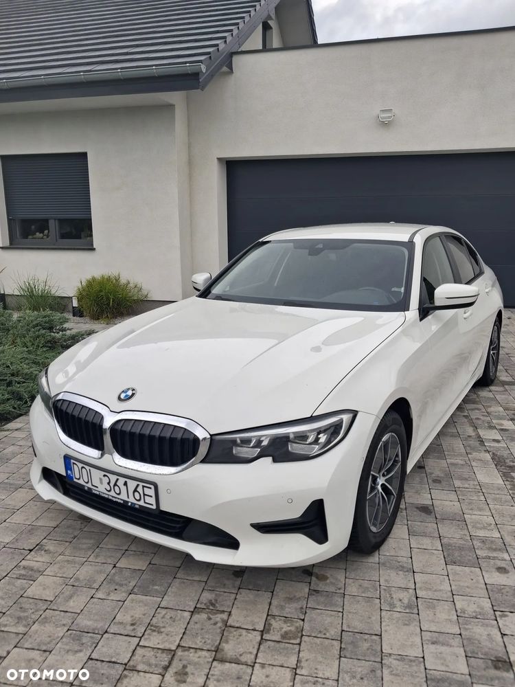 BMW Seria 3 318i Advantage - 1