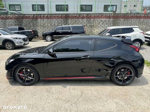 Hyundai Veloster 1.6 Turbo Matt Finish - 12