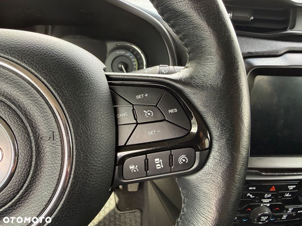 Jeep Renegade 1.3 T-GDI 4xe Automatik S - 11
