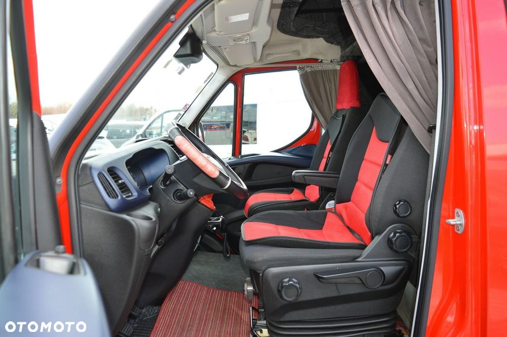 Iveco Daily 35S18 - 18