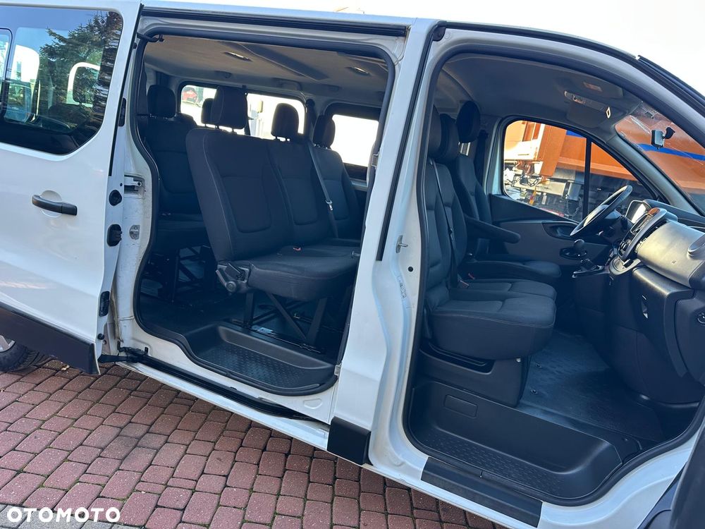 Renault Trafic - 30