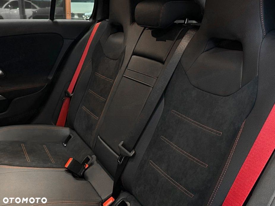 Mercedes-Benz Klasa A 35 AMG 4-Matic 8G-DCT - 13