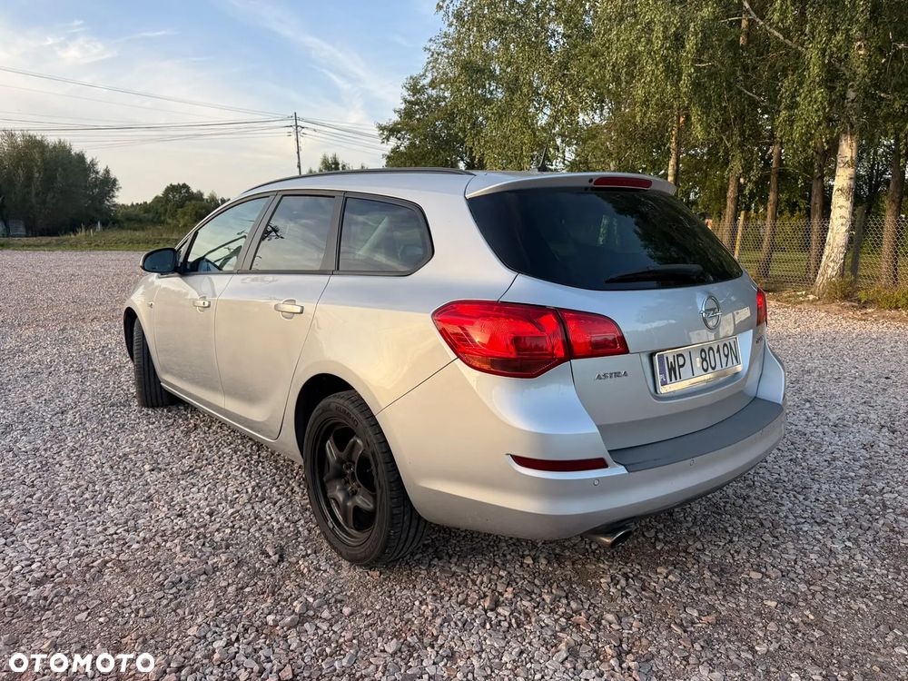 Opel Astra 1.4 T Cosmo - 6