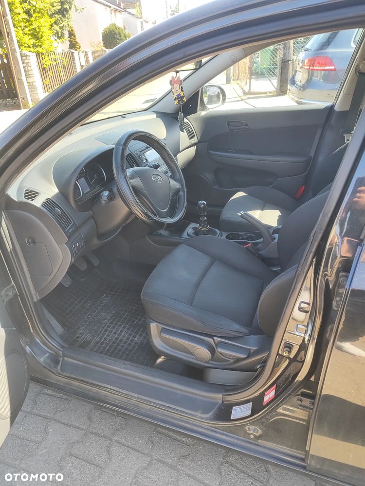 Hyundai i30 1.6 CRDi Classic - 6