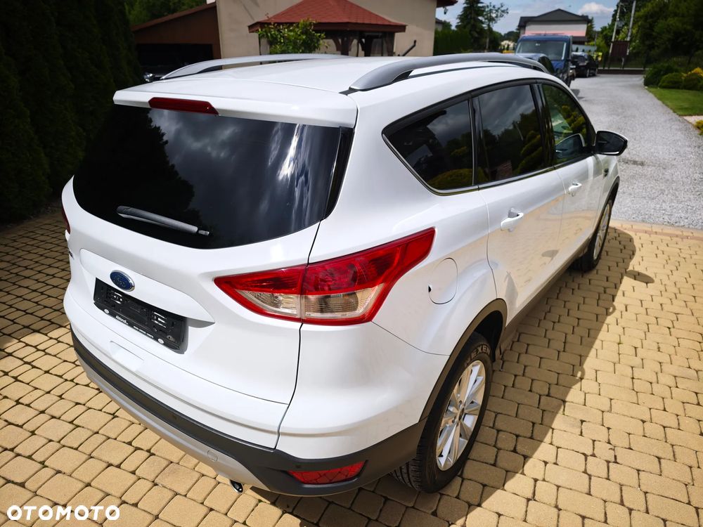 Ford Kuga 2.0 TDCi 2x4 Trend - 11