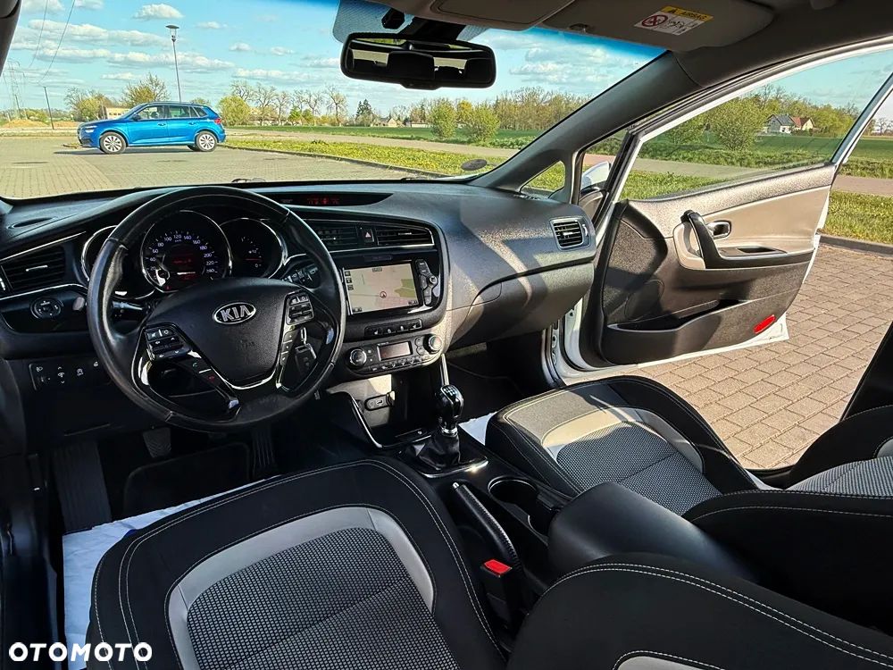 Kia Ceed 1.6 CRDi L - 32