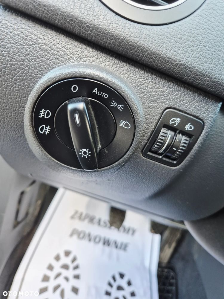 Volkswagen Golf Plus 1.6 Edition - 24