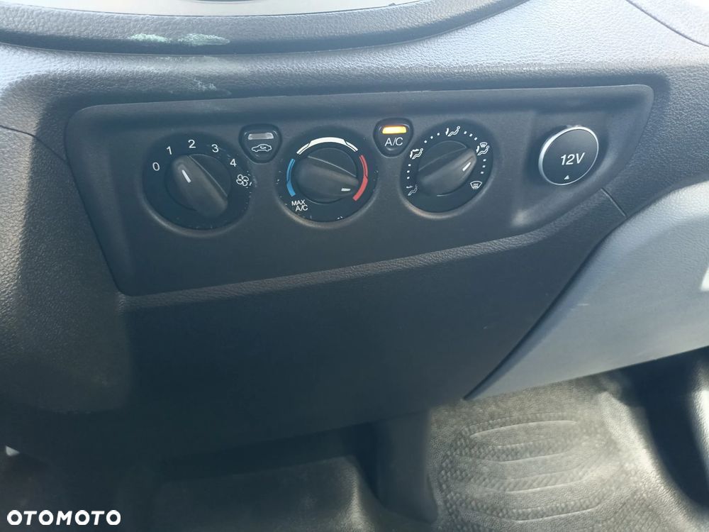 Ford TRANSIT - 19