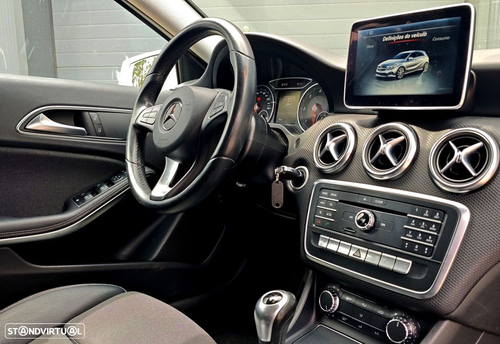 Mercedes-Benz A 180 d Urban - 13
