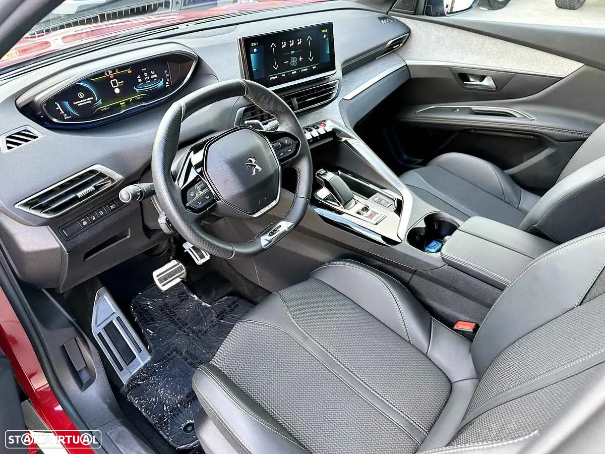 Peugeot 3008 1.6 Hybrid GT e-EAT8 - 22