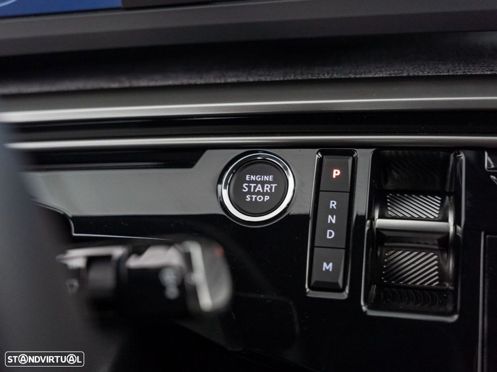 Peugeot 3008 1.2 Hybrid Allure e-DCS6 - 23