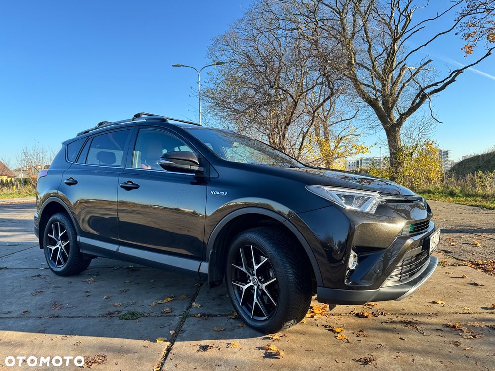 Toyota RAV4 Hybrid Selection 4x2 - 17
