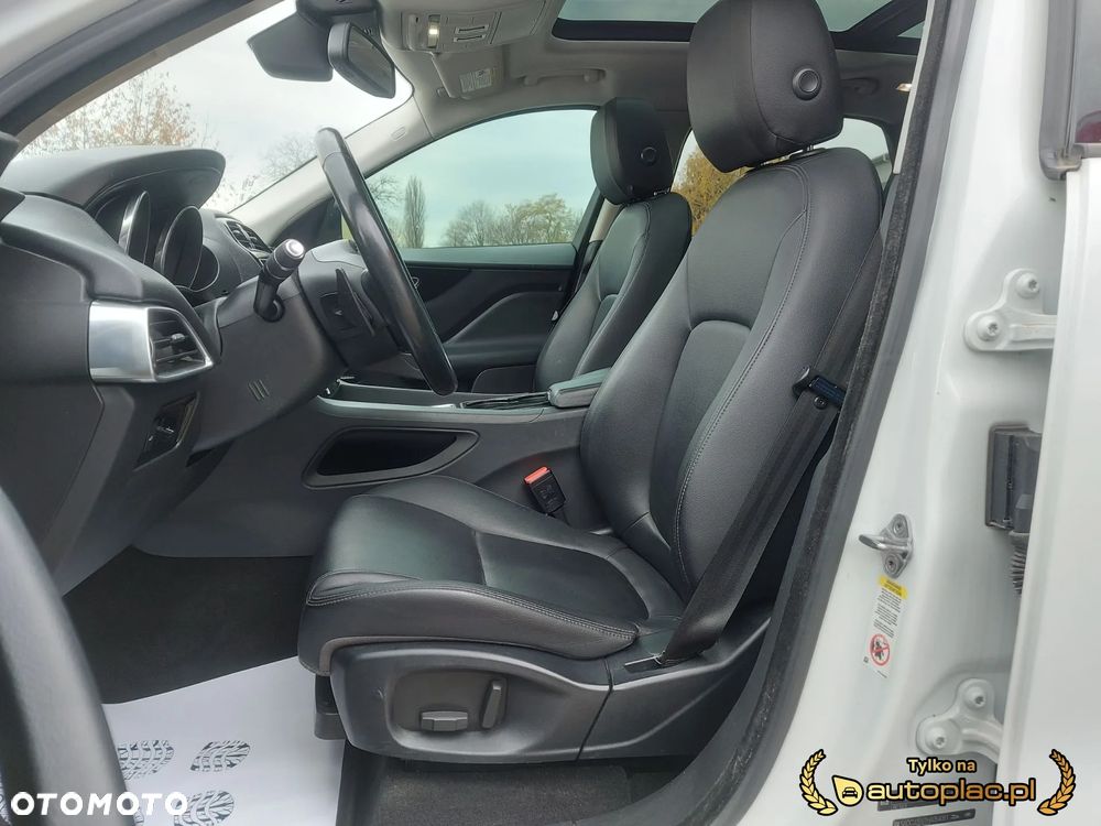 Jaguar F-Pace 3.0 V6 AWD Prestige - 11