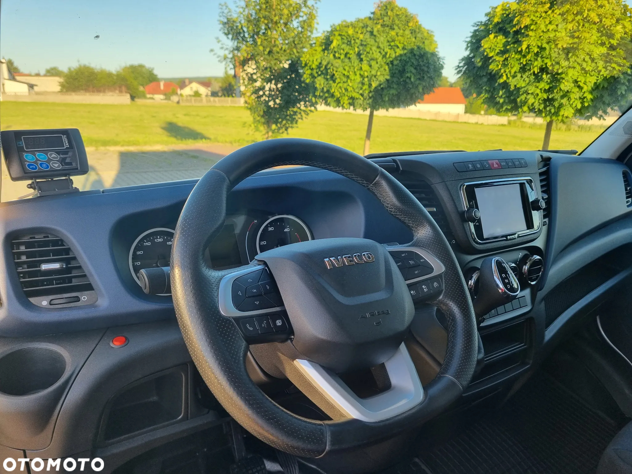 Iveco Daily 50-180 Hi-Matic Chłodnia 8-Palet -20/+20 Zasilanie Stacjonarne 230V Agregat ZANOTTI 350 / UNIKAT / - 11