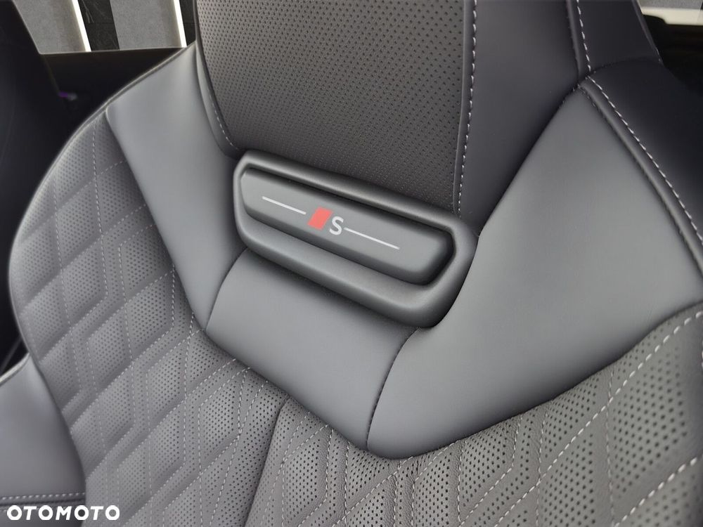Audi A5 Limousine - 14