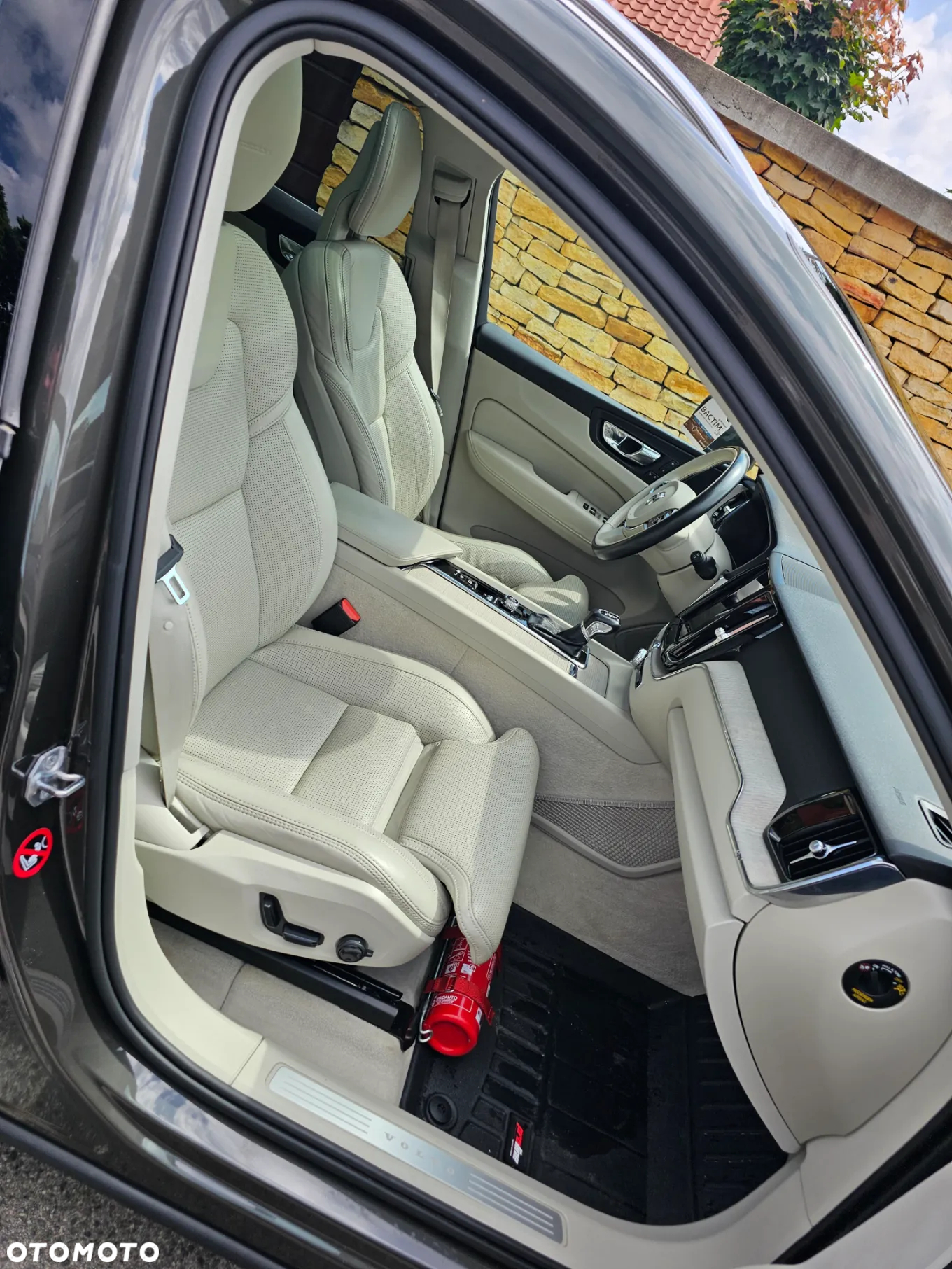 Volvo XC 60 D5 AWD Inscription - 30