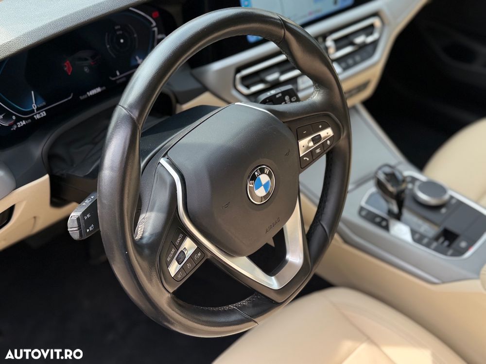 BMW Seria 3 330e Aut. - 21