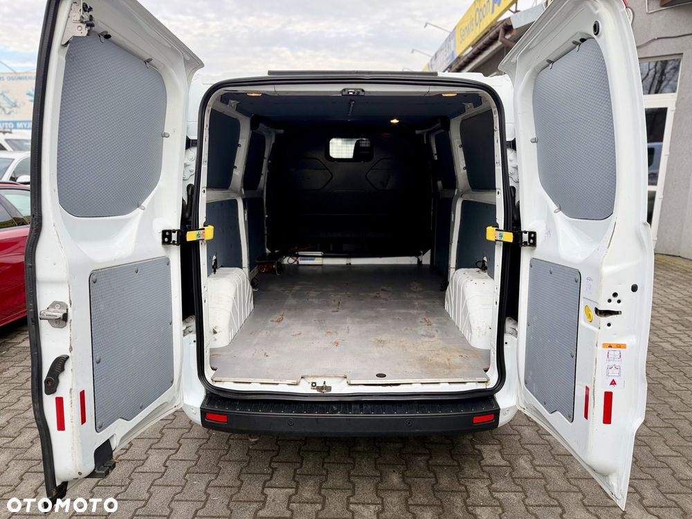 Ford Transit Custom - 9