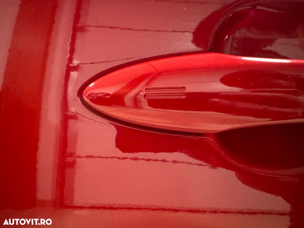 Toyota Corolla 1.8 Hybrid Team Deutschland - 32