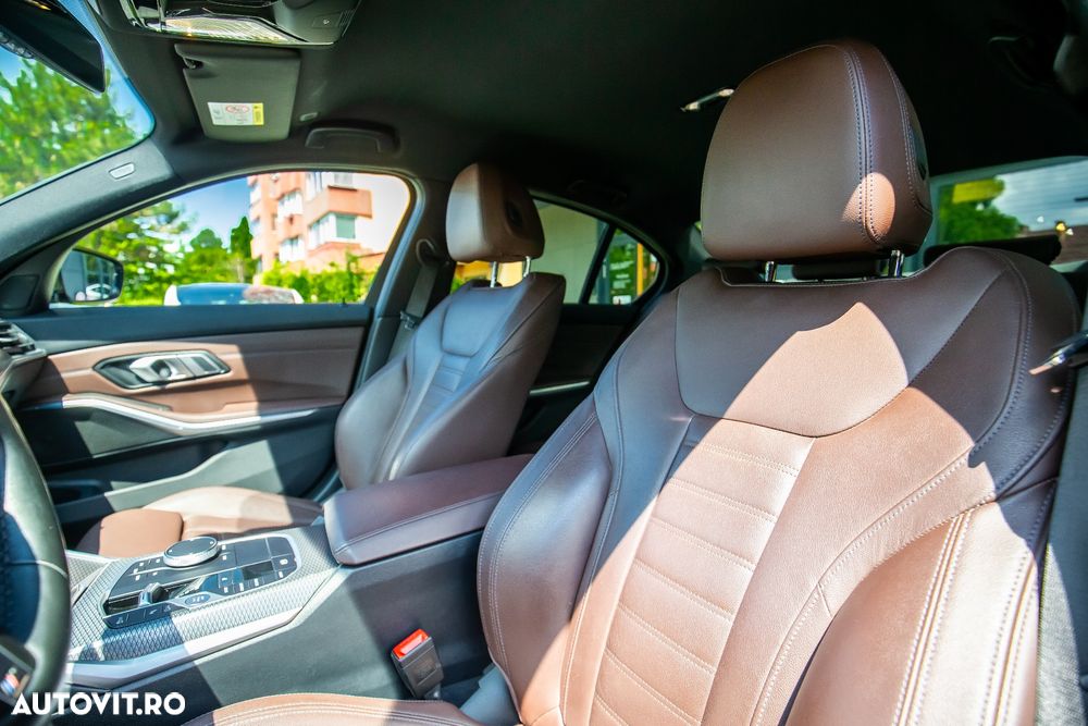 BMW Seria 3 330i xDrive Aut. - 10