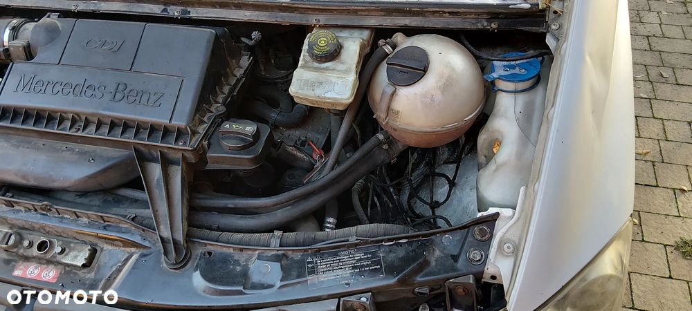 Mercedes-Benz VITO - 24