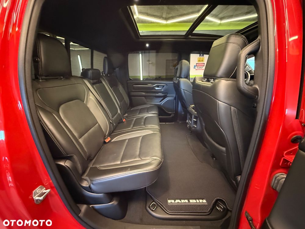 Dodge RAM 5.7 4x4 - 19