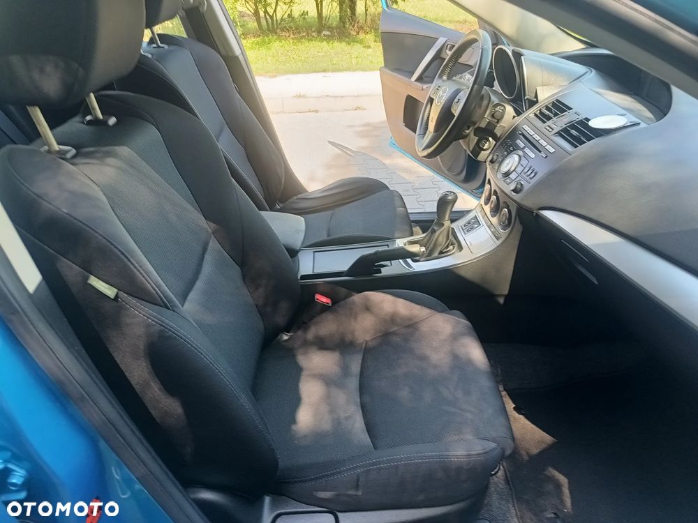 Mazda 3 - 16