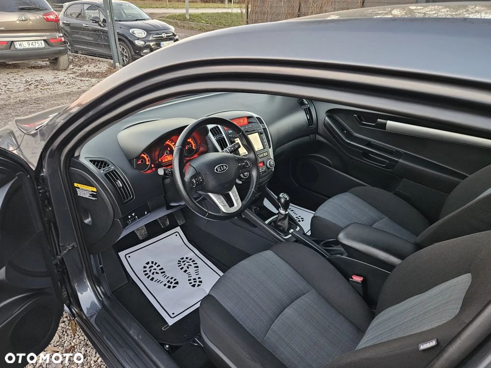 Kia ProCeed 1.4 L - 24