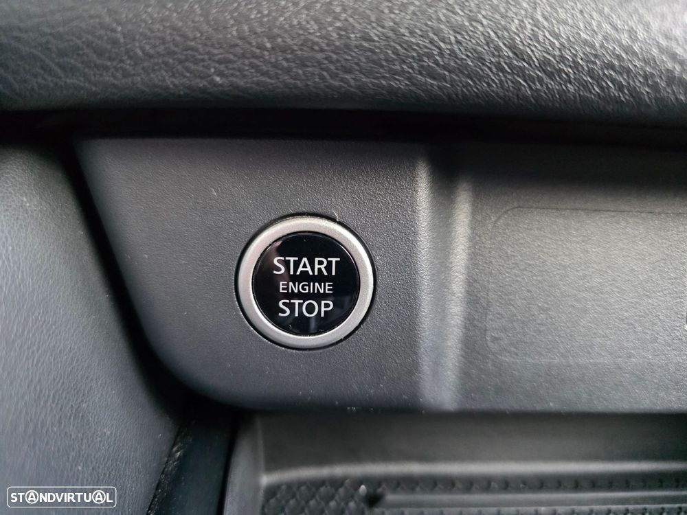 Nissan Qashqai 1.3 DIG-T N-Connecta - 20