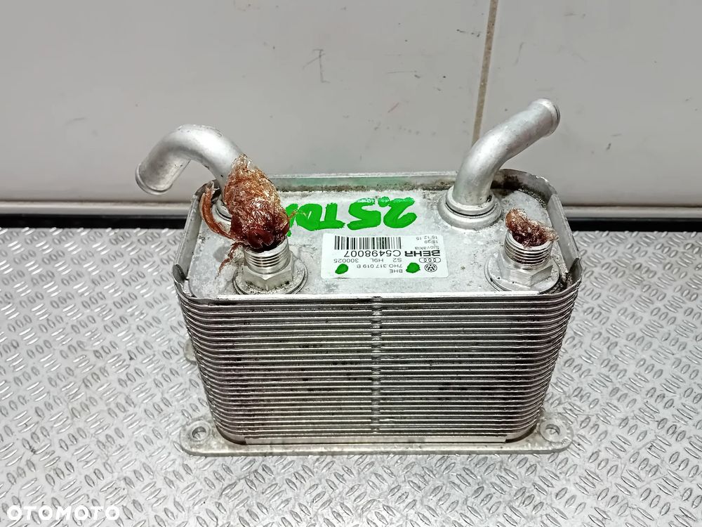 chłodniczka oleju skrzyni VW T5 2.5 TDI 7H0317019B - 3